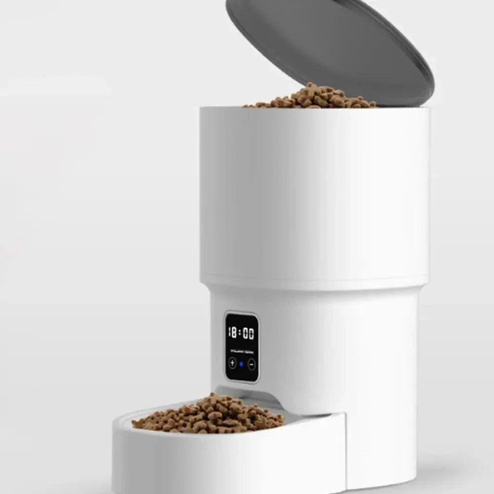 Distributeur croquettes intelligent chat