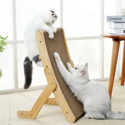 Griffoir en bois pour chat