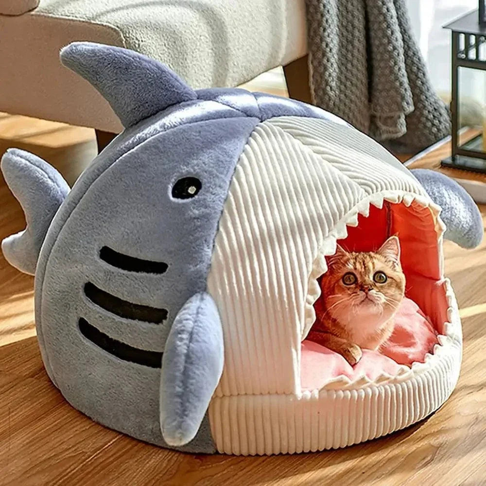 Lit requin pour chat