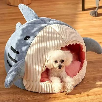Lit requin pour chat