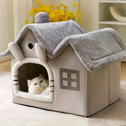 Maison en peluche pour chat