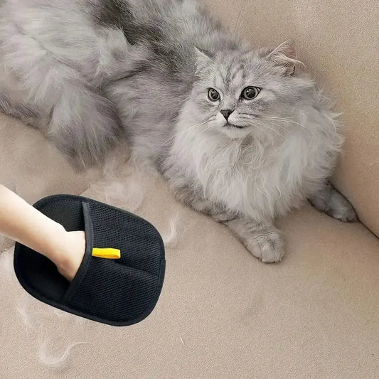 Gant épilateur pour chat - Poils enlevés sans effort | FurEase