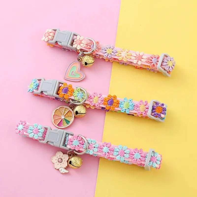 Collier chat clochette fleur